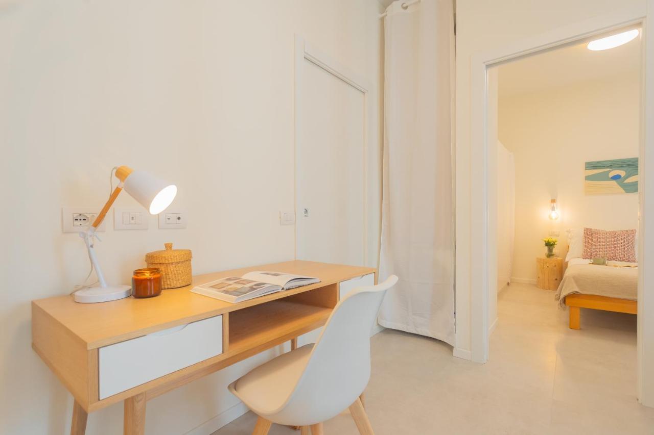 Enchanted Como Lake - City Apartment 2 By Rent All Como Bagian luar foto