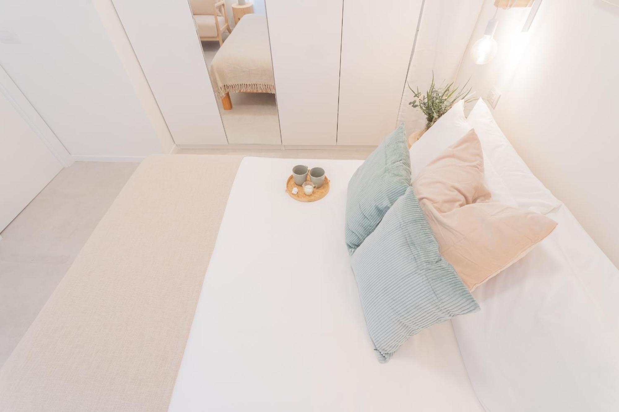 Enchanted Como Lake - City Apartment 2 By Rent All Como Bagian luar foto